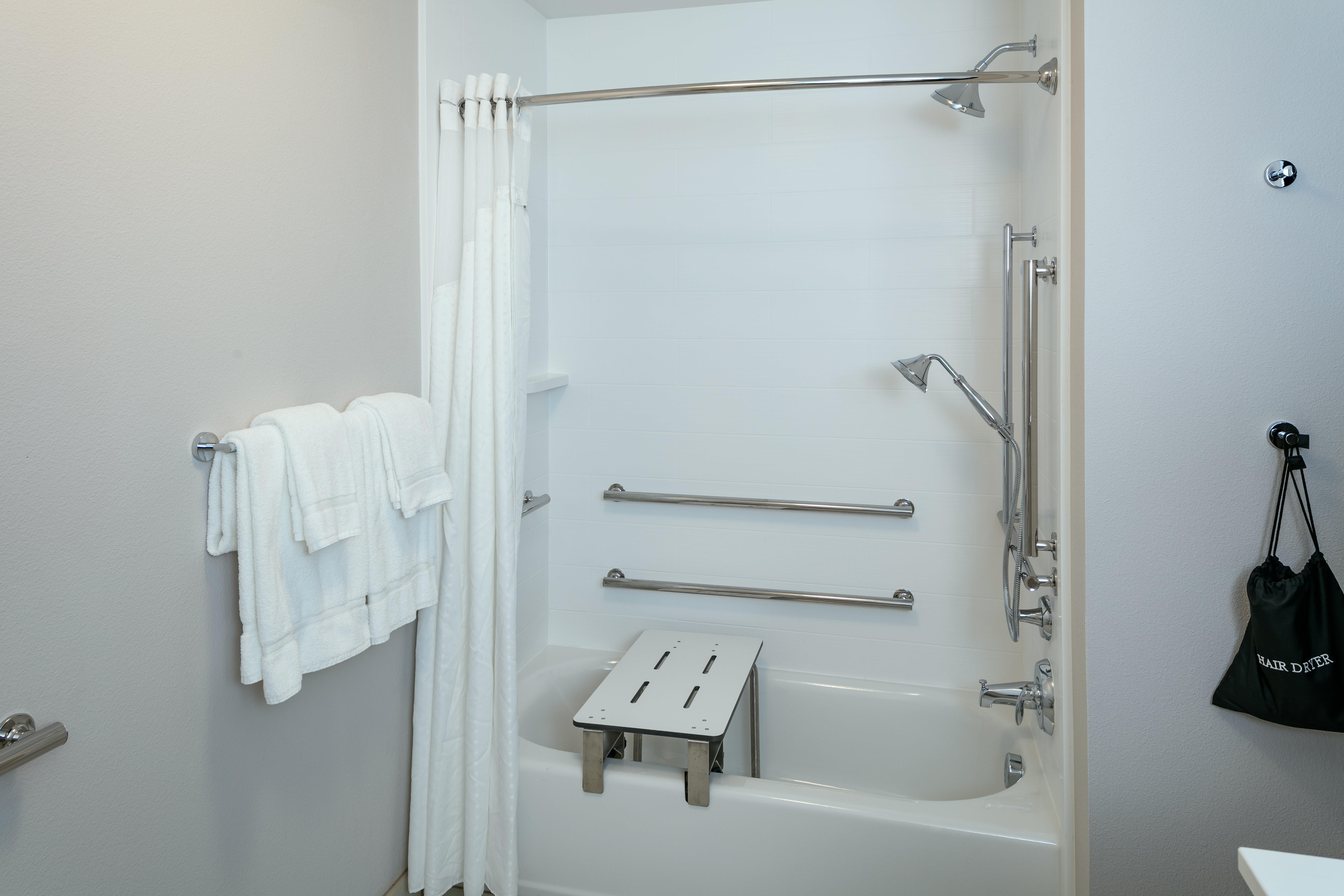 Holiday Inn Express & Suites - Medford By Ihg Eksteriør billede